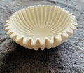 Schale Creme Fächerform